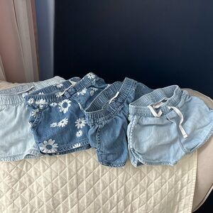 The Children's Place Blue and Floral Shorts Set